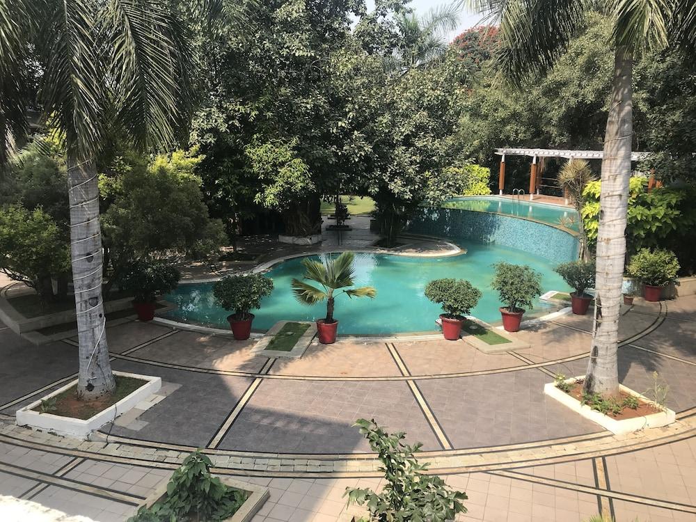 Hotel The Manohar Hyderabad Esterno foto