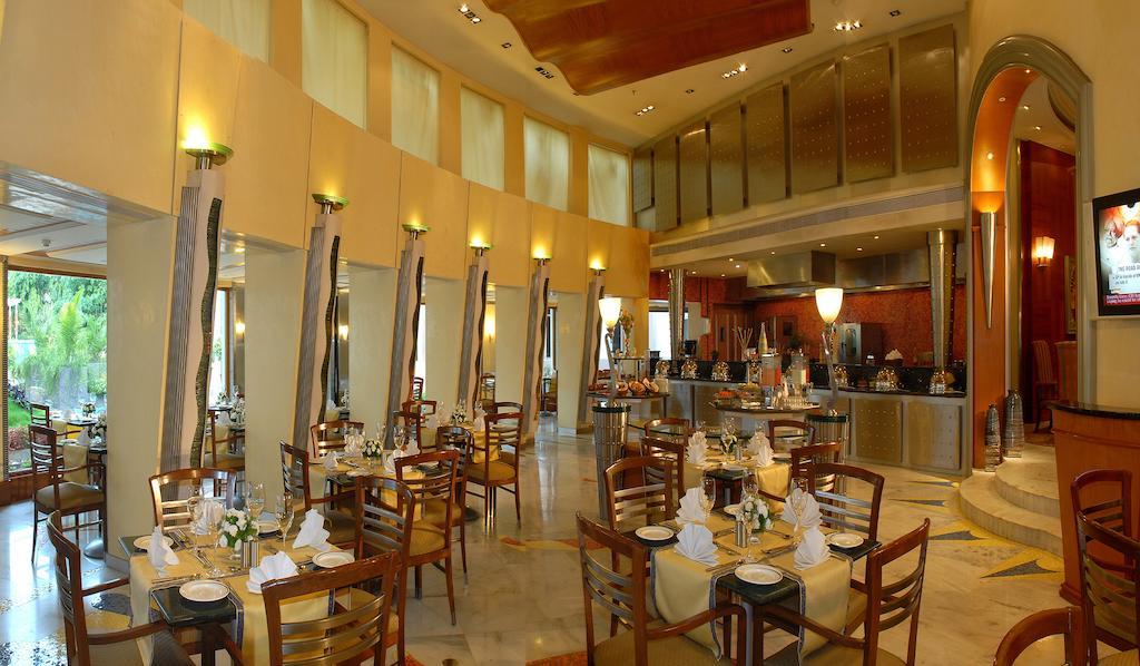 Hotel The Manohar Hyderabad Esterno foto