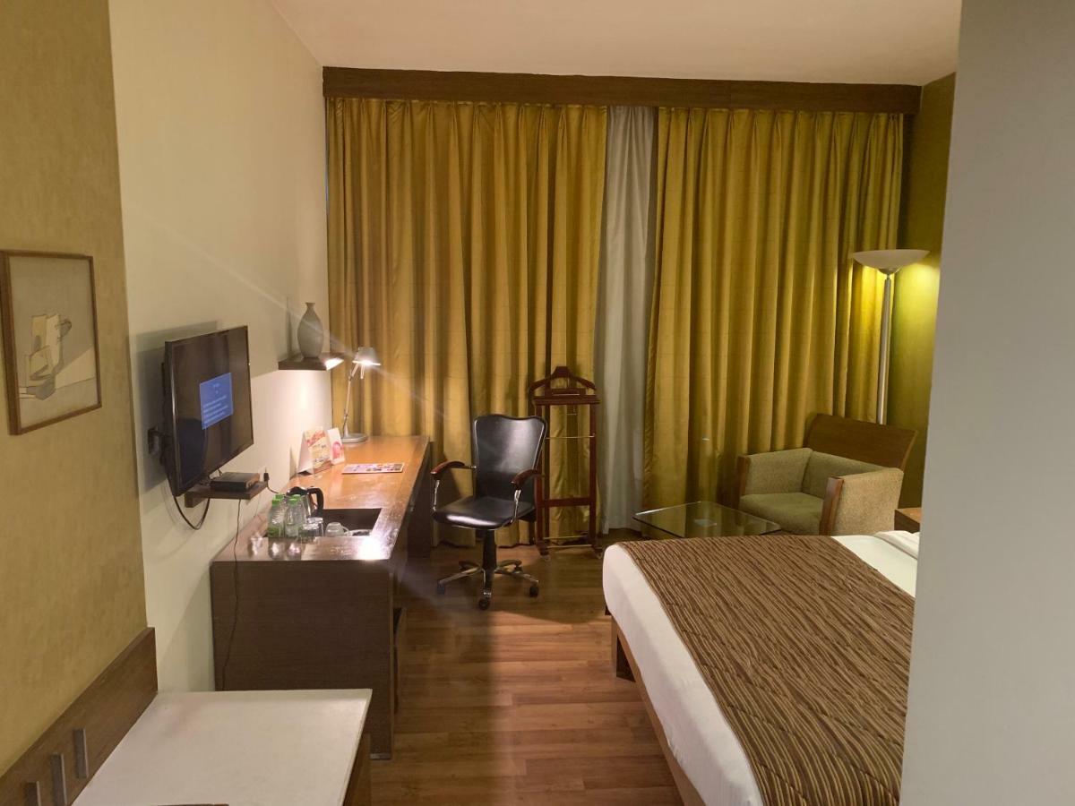 Hotel The Manohar Hyderabad Esterno foto
